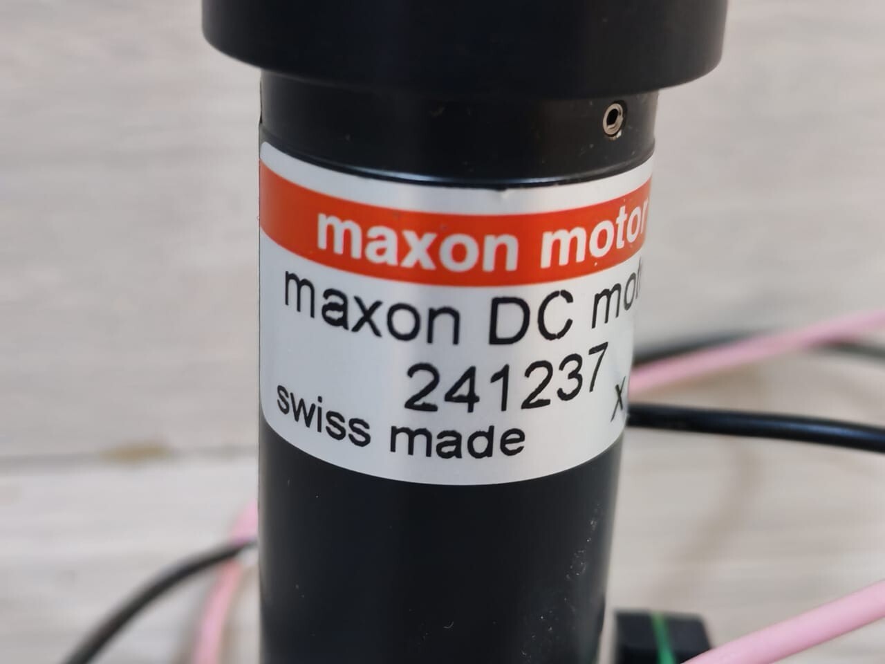 MAXON 241237 MAXON MOTOR 241237 DC MOTOR SWISS MADE X 03 3