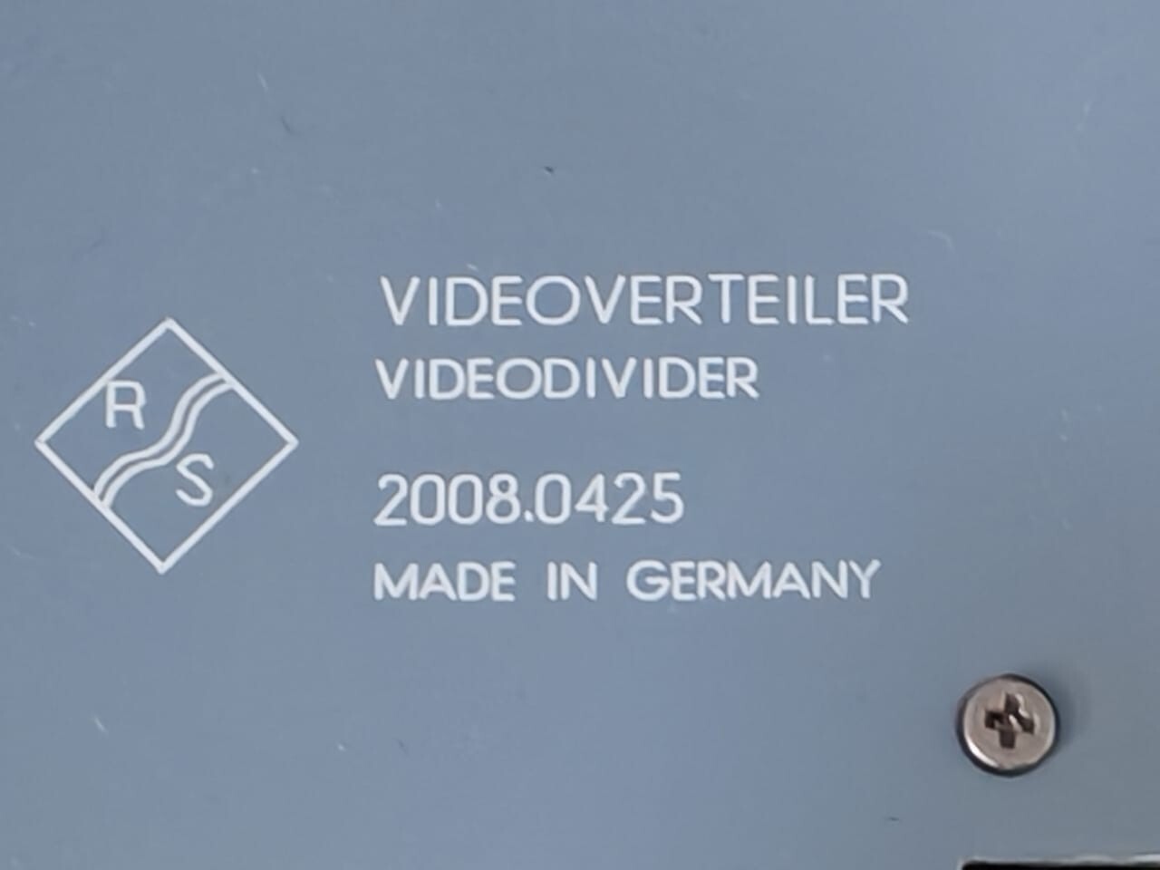 Rohde & Schwarz 2008.0425 ROHDE & SCHWARZ 2008.0425 VIDEODIVIDER 2