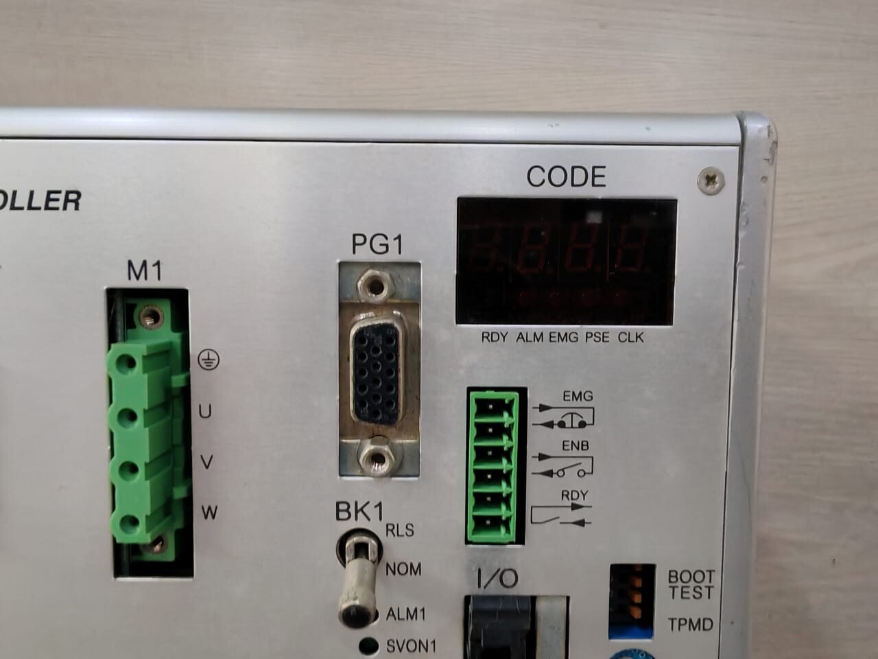 IAI X-SEL-J-2-20I-20IB-N1EE-2-1-IU IAI X-SEL-J-2-20I-20IB-N1EE-2-1-IU CONTROLLER 4