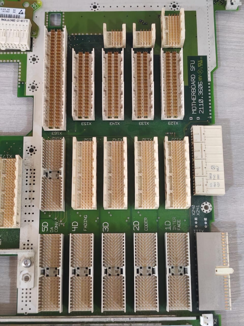 ROHDE & SCHWARZ 2110.3606.02 ROHDE & SCHWARZ 2110.3606 / 2110.3606.02 SFU MOTHERBOARD 7