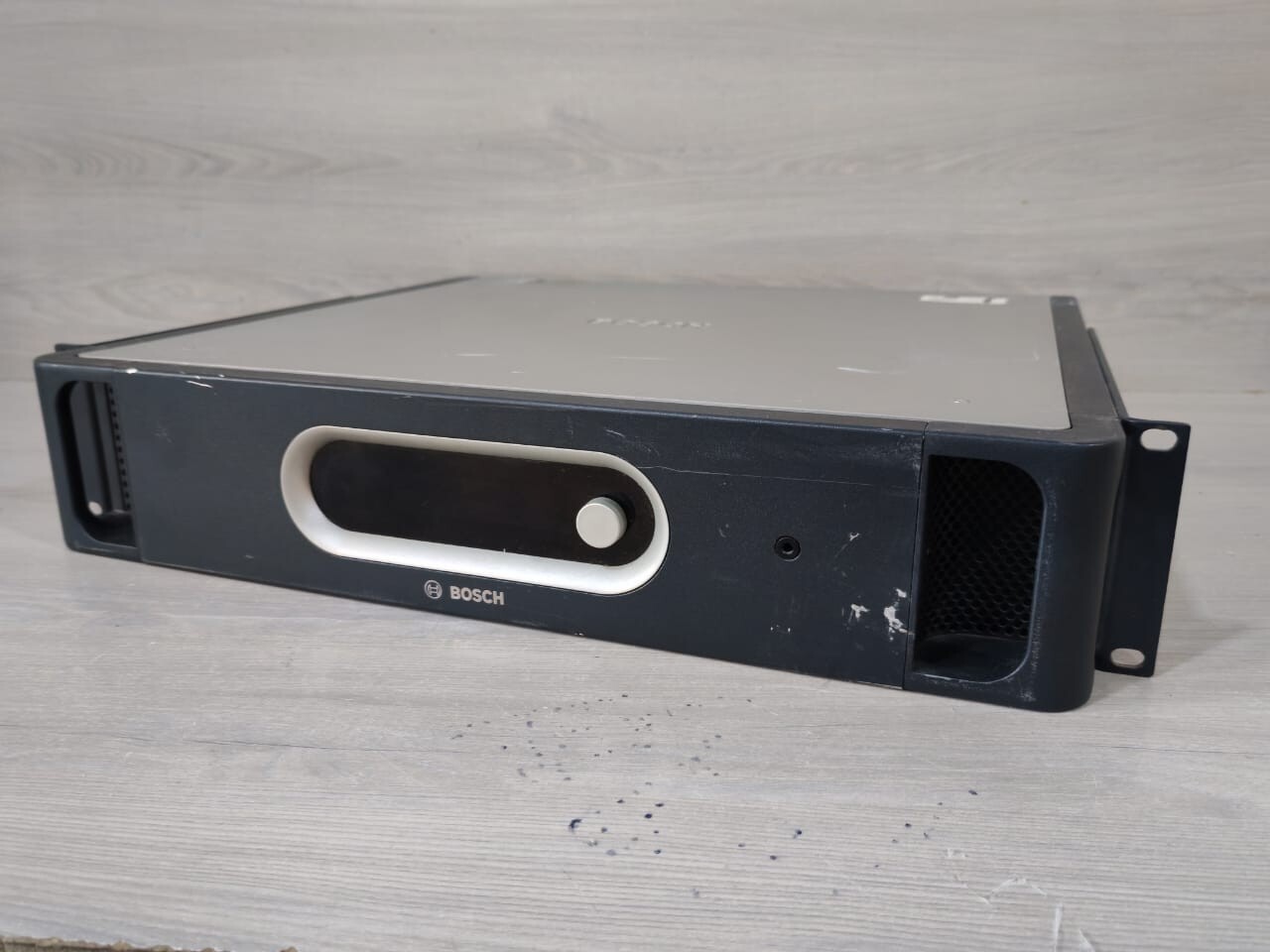 Bosch LBB 4422/10 HW 03/01 BOSCH LBB 4422/10 HW 03/01 POWER AMPLIFIER 100-240V - TRIED & TESTED 8