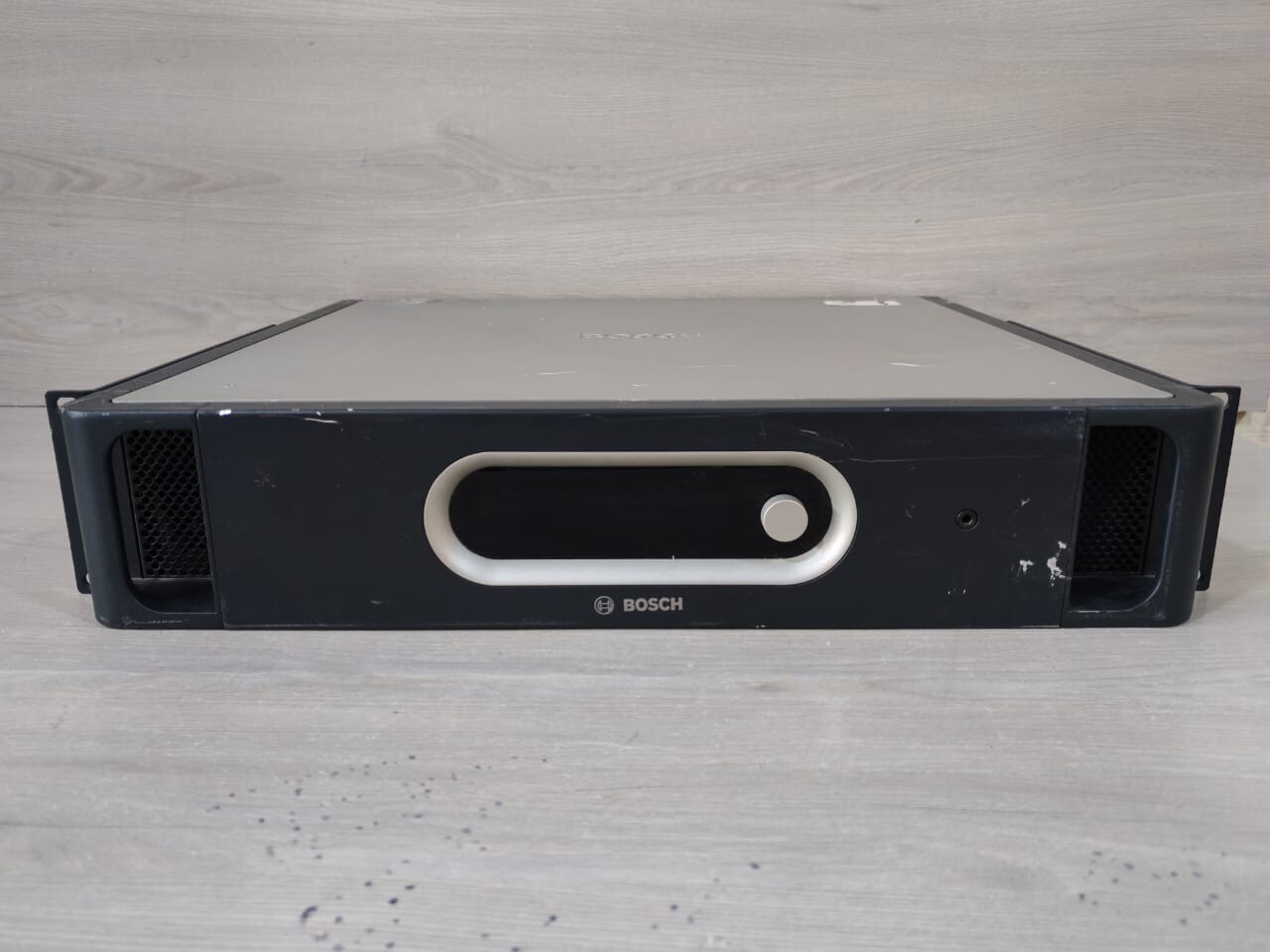 BOSCH LBB 4422/10 HW 03/01 POWER AMPLIFIER 100-240V - TRIED & TESTED