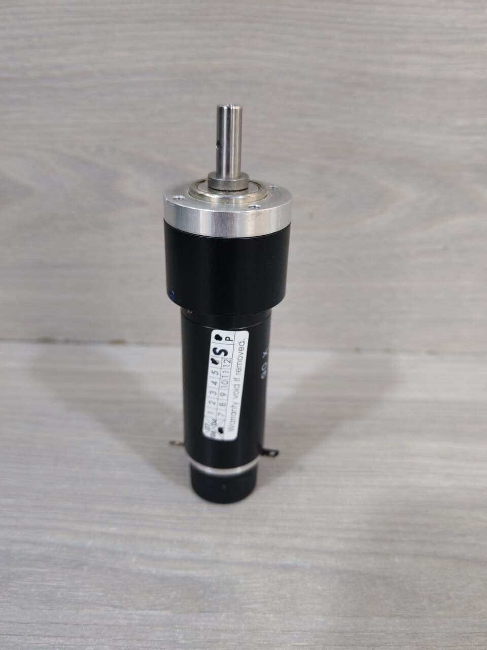 MAXON 241237 SWISS MADE X 06 MAXON MOTOR 241237 DC MOTOR SWISS MADE X 06 2