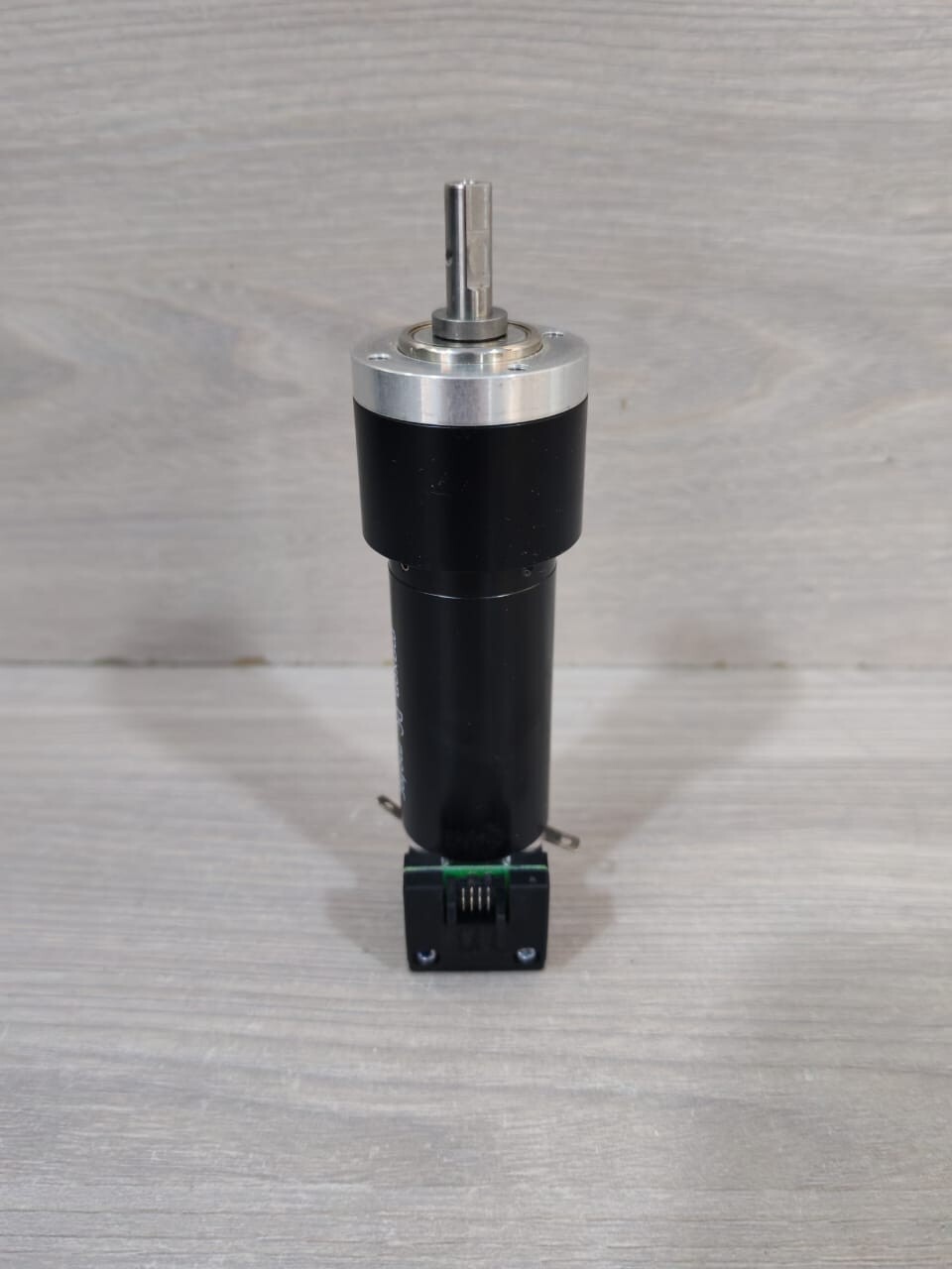 MAXON 241237 SWISS MADE X 06 MAXON MOTOR 241237 DC MOTOR SWISS MADE X 06 4