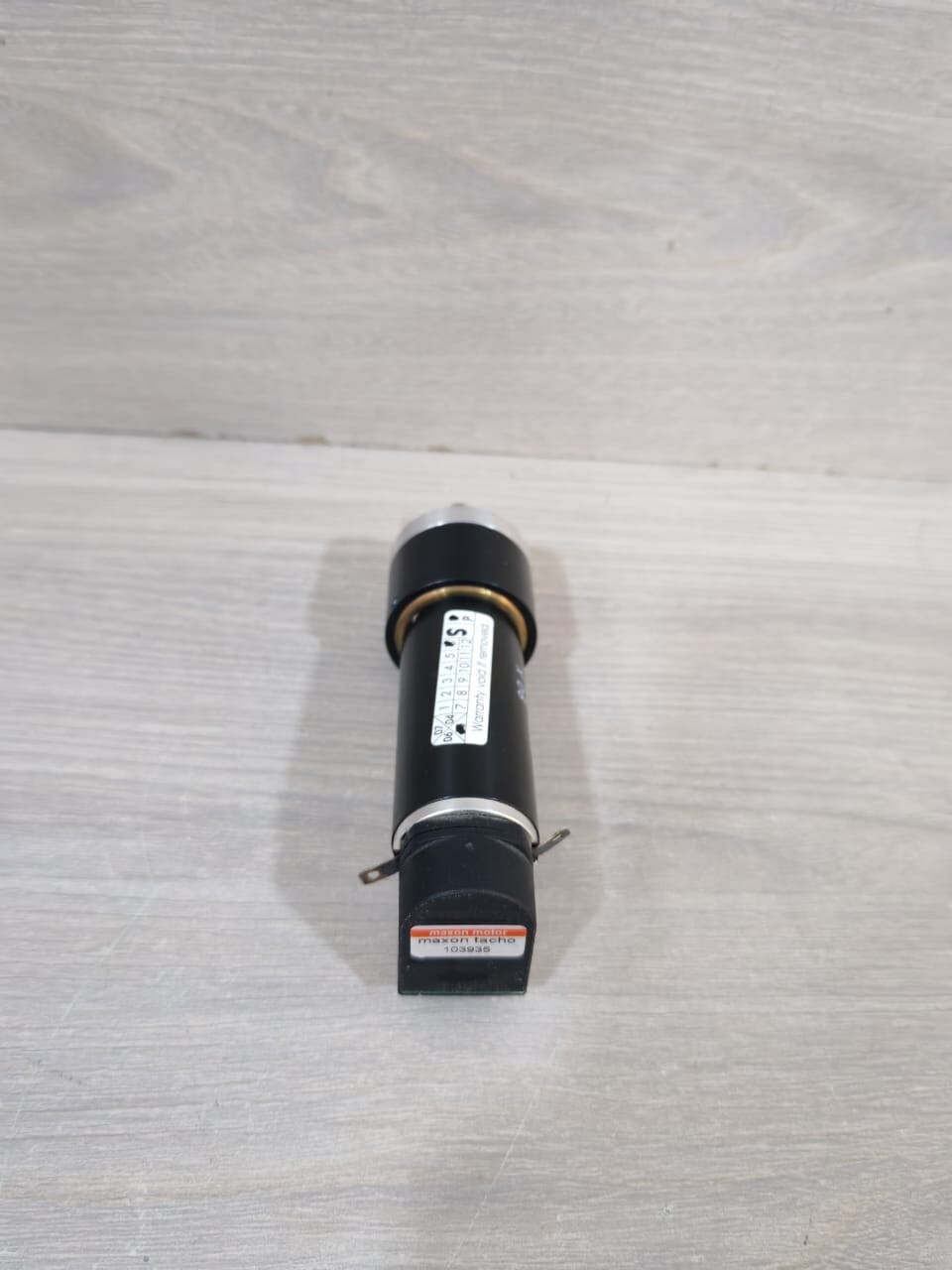 MAXON 241237 SWISS MADE X 06 MAXON MOTOR 241237 DC MOTOR SWISS MADE X 06 8