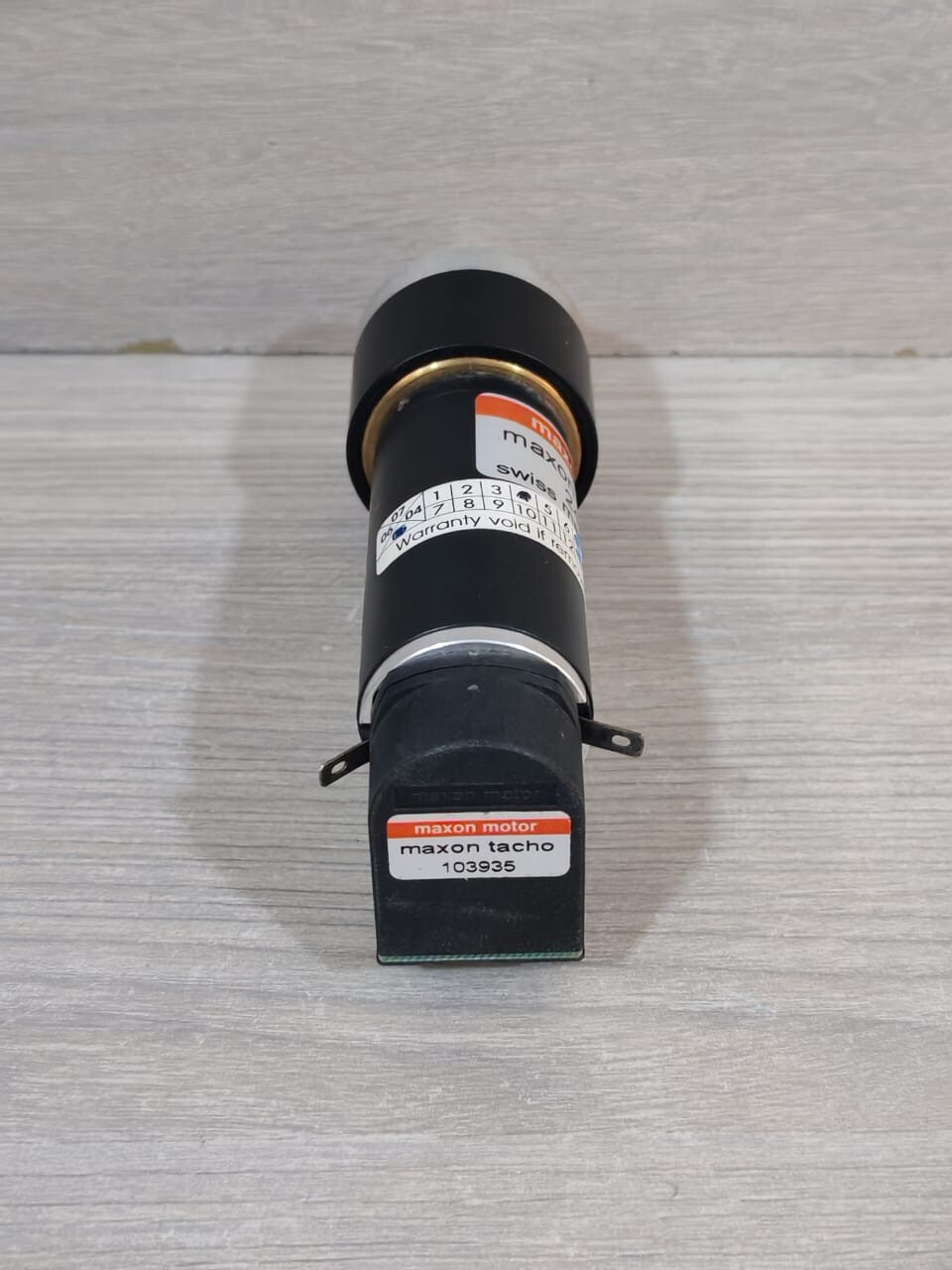 MAXON 241237 SWISS MADE X 04 MAXON MOTOR 241237 DC MOTOR SWISS MADE X 04 6