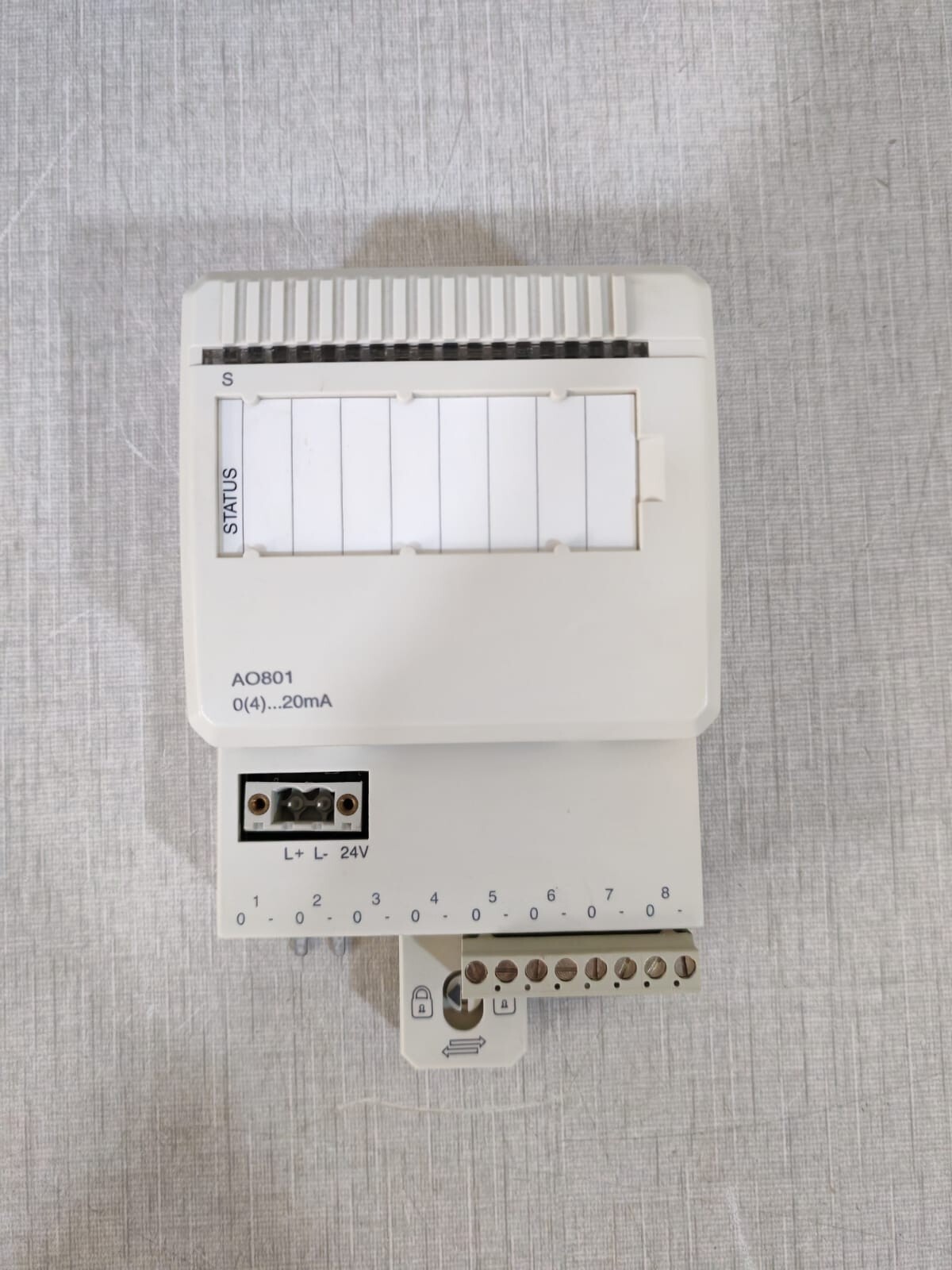 ABB 3BSE020514R1 ABB AO801 Analog Output Module 3BSE020514R1 3