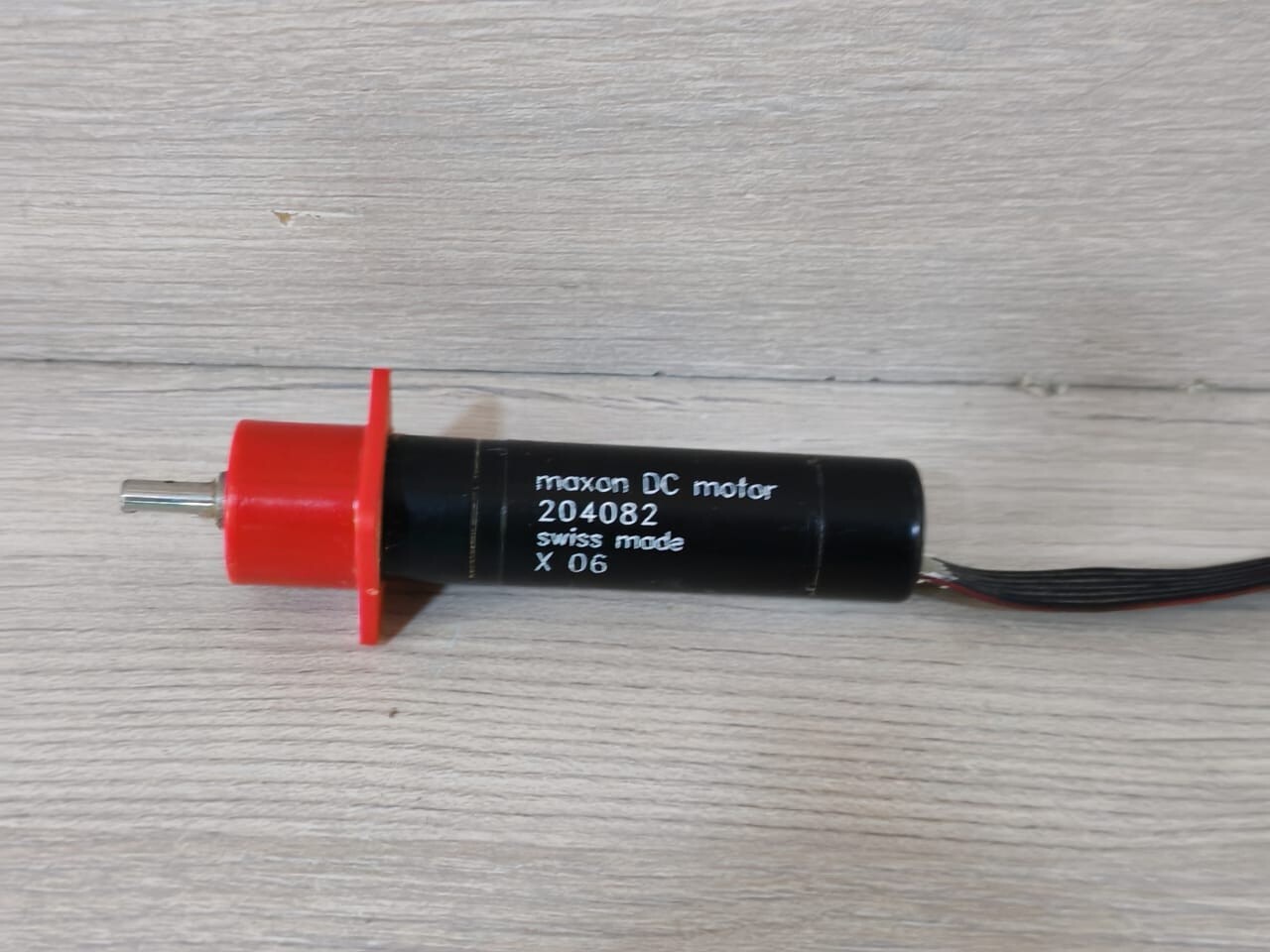 Maxon MOTOR-204082 MAXON DC MOTOR 204082 SWISS MADE X06 3