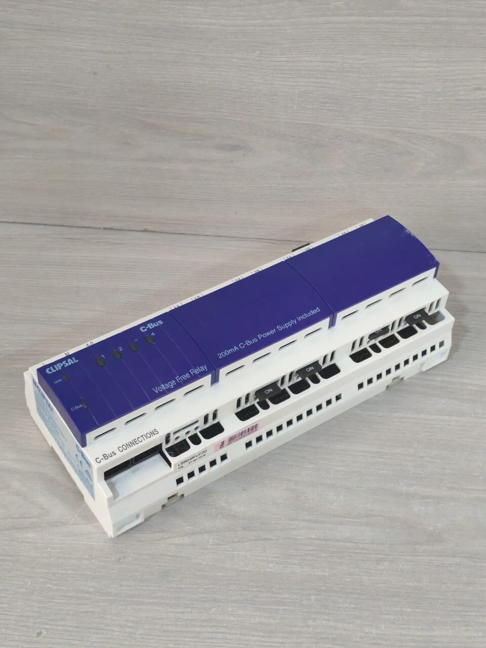 Clipsal L5504RVF20 CLIPSAL C-BUS2 L5504RVF20 4-CHANNEL VOLTAGE FREE RELAY 220-240V (MFG-2016) 7