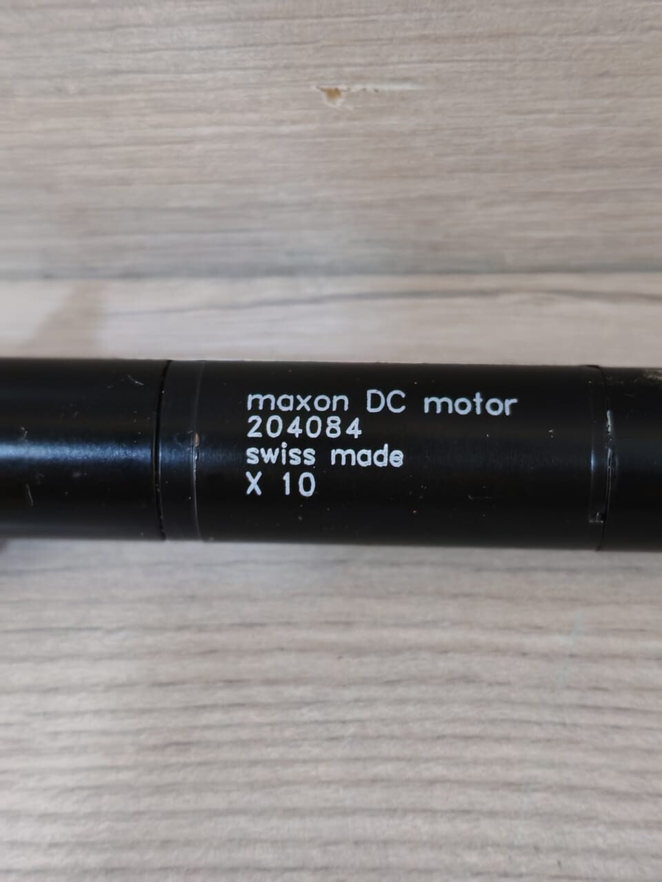 MAXON MOTOR-204084 MAXON DC MOTOR 204084 SWISS MADE X10 2