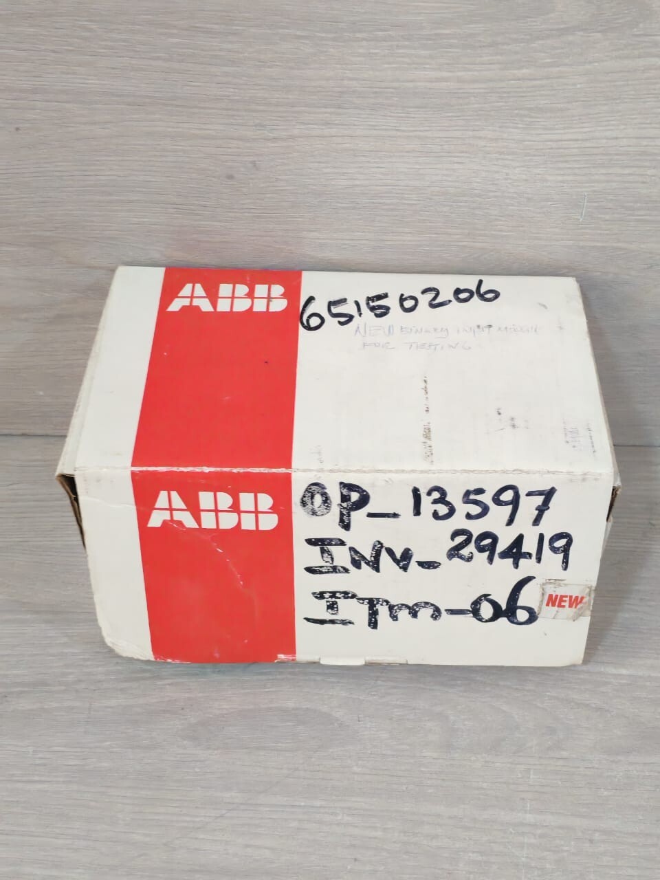 ABB 1SBP260100R1001 ABB XI16E1-E4.0 1SBP260100R1001 EXTENSION 16 24VDC INPUTS 10