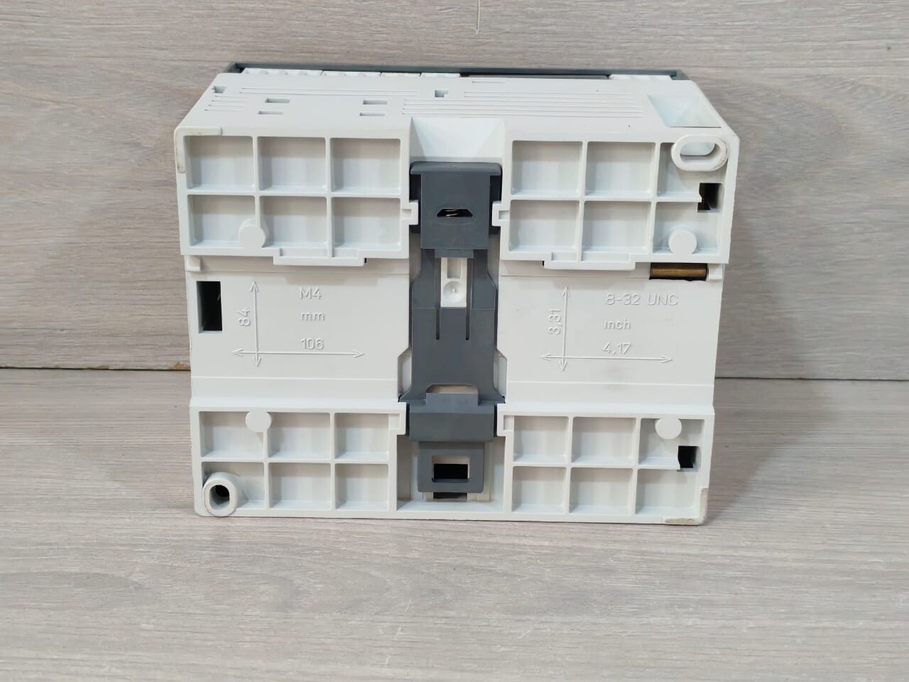 ABB 1SBP260056R1001 ABB ICMK-CS31-A1.0 1SBP260056R1001 ADVANT CONTROLLER 31 REMOTE UNIT 10
