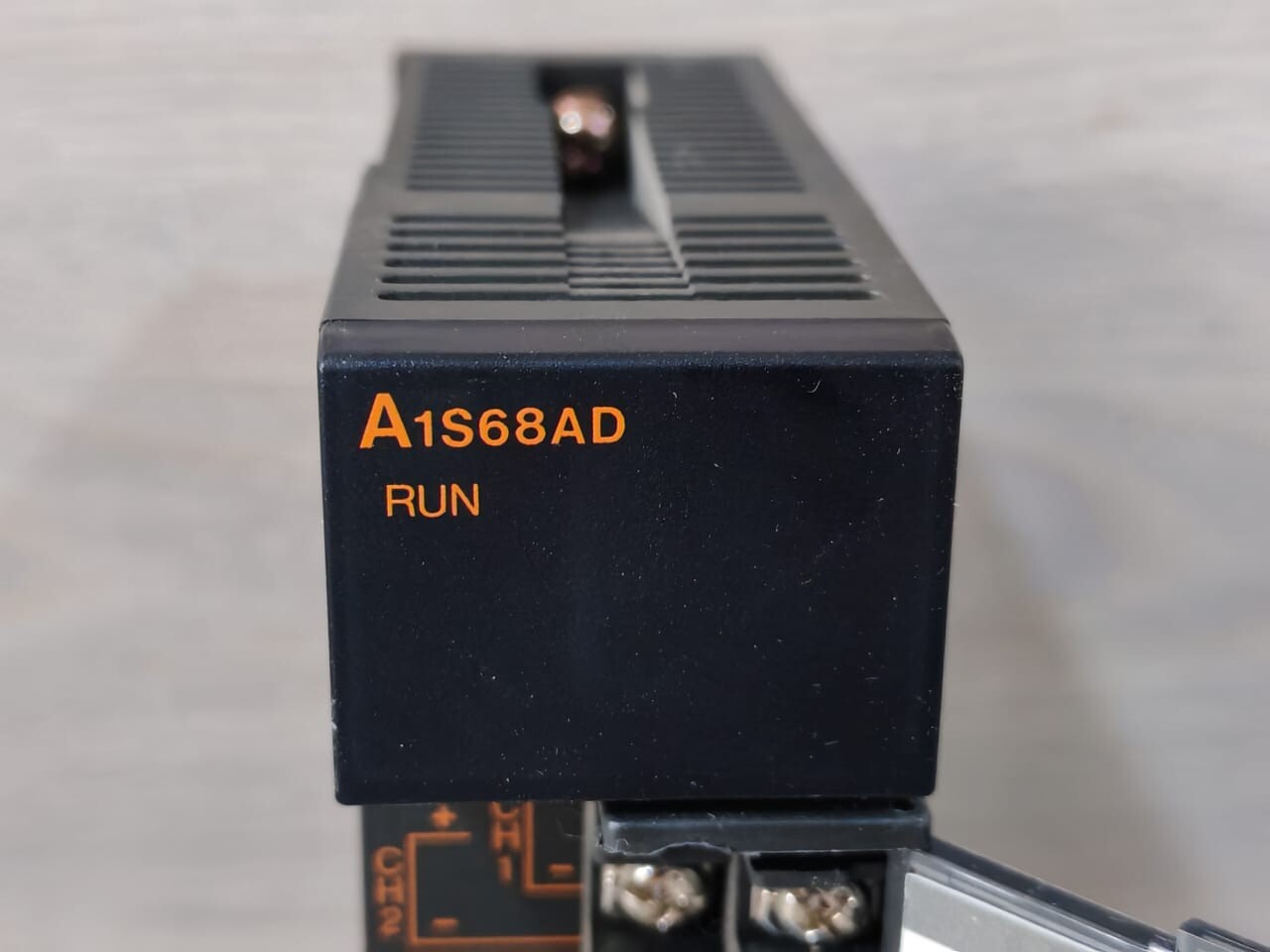 Mitsubishi BD992D008H14 MITSUBISHI A1S68AD BD992D008H14 A/D CONVERTER UNIT 0-20mA 3