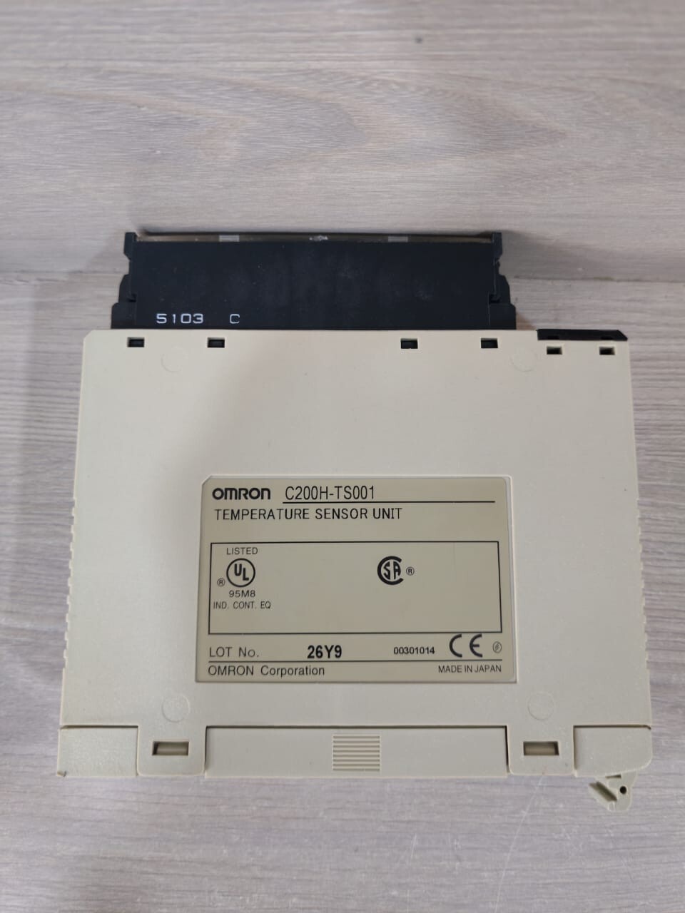 Omron C200H-TS001 OMRON C200H-TS001 TEMPERATURE SENSOR UNIT 5