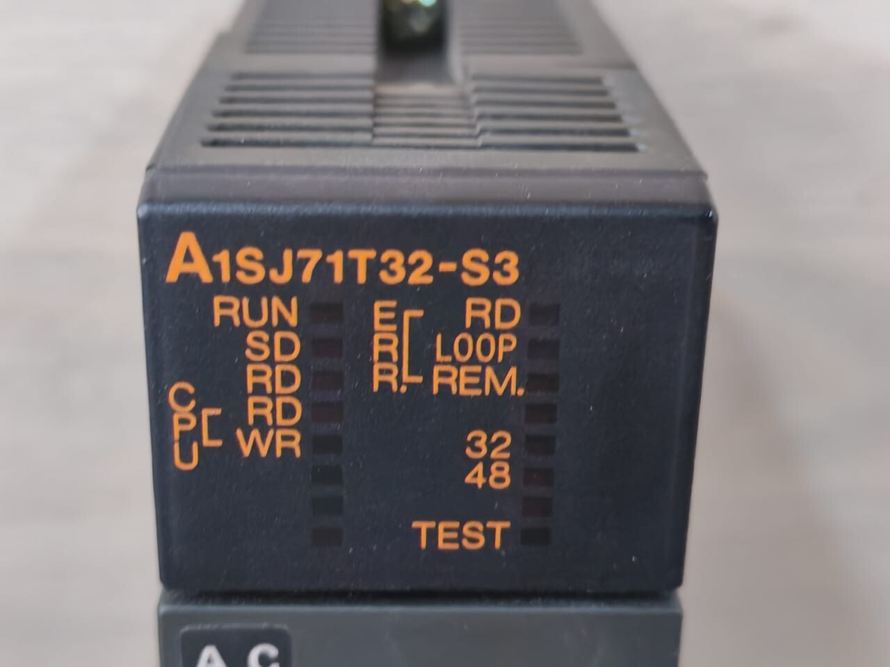 Mitsubishi A1SJ71T32-S3 MITSUBISHI A1SJ71T32-S3 MELSEC NET/ MINI-S3 3