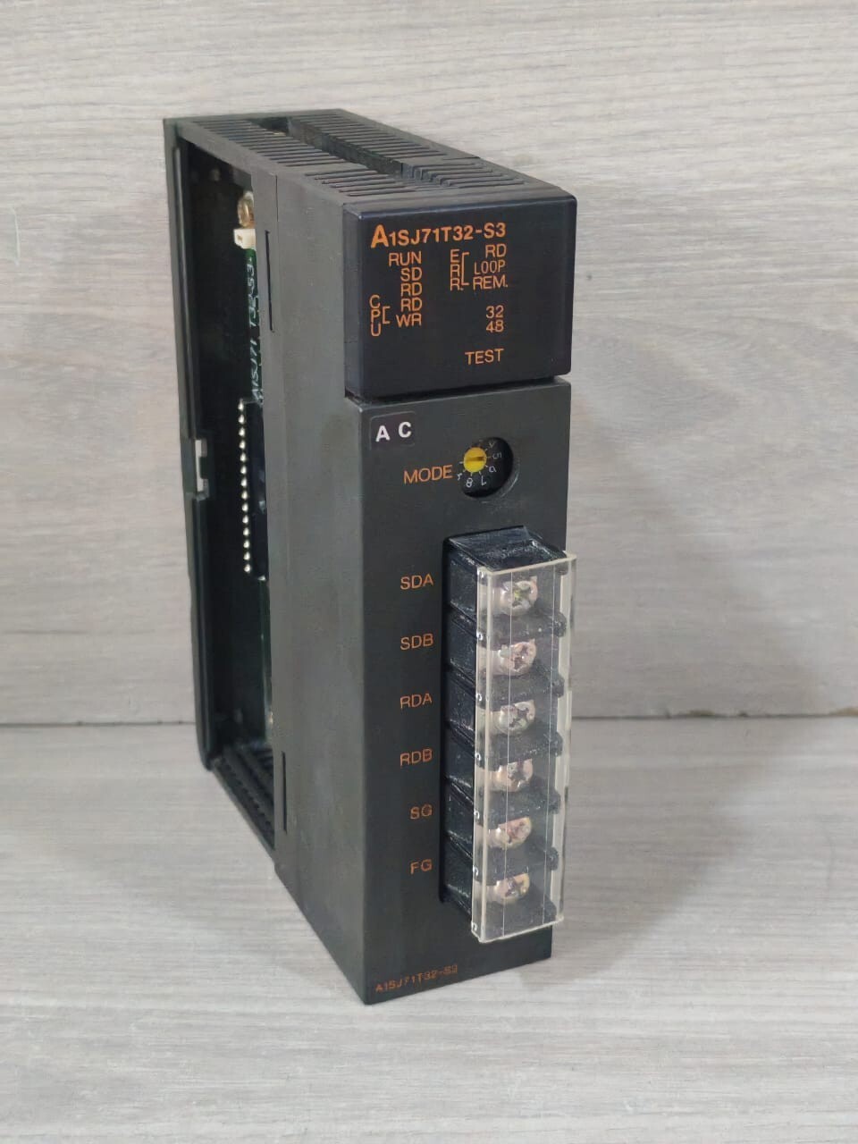 Mitsubishi A1SJ71T32-S3 MITSUBISHI A1SJ71T32-S3 MELSEC NET/ MINI-S3 4