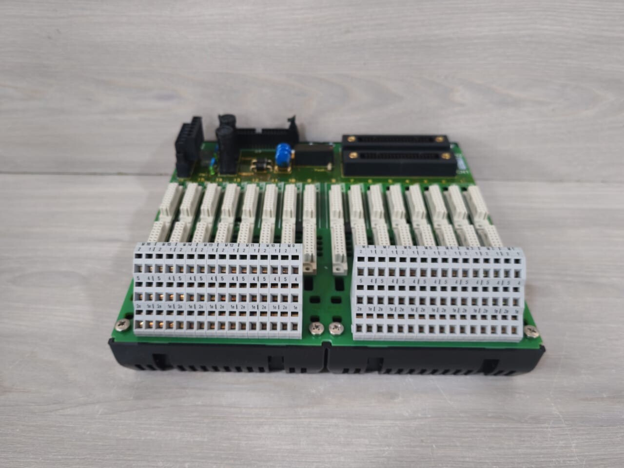 Pepperl+Fuchs 238932 Pepperl+Fuchs H-System HICTB16-YC3-RN-AIC16S-KS-NEXSP Termination Board 238932 7