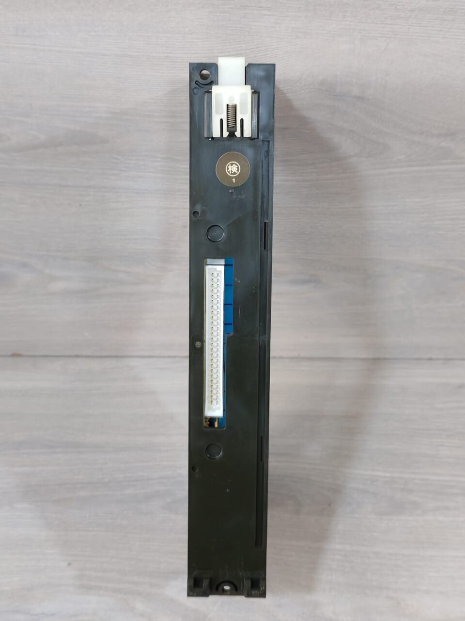 Mitsubishi Electric AY13 Mitsubishi AY13 Relay Output Module - Only 9