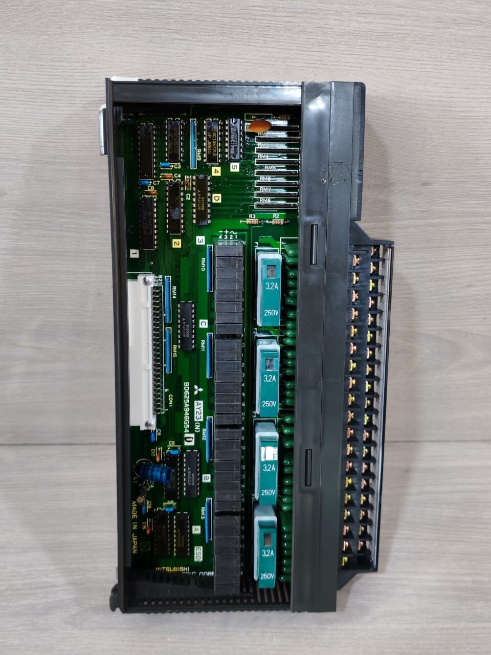 Mitsubishi Electric AY23 Mitsubishi AY23 Melsec Programmable Controller Output Module 5