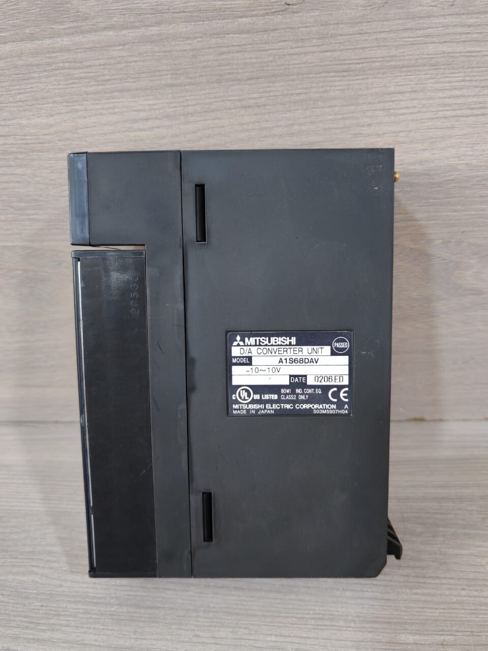 Mitsubishi A1S68DAV MITSUBISHI A1S68DAV D/A CONVERTER UNIT 4