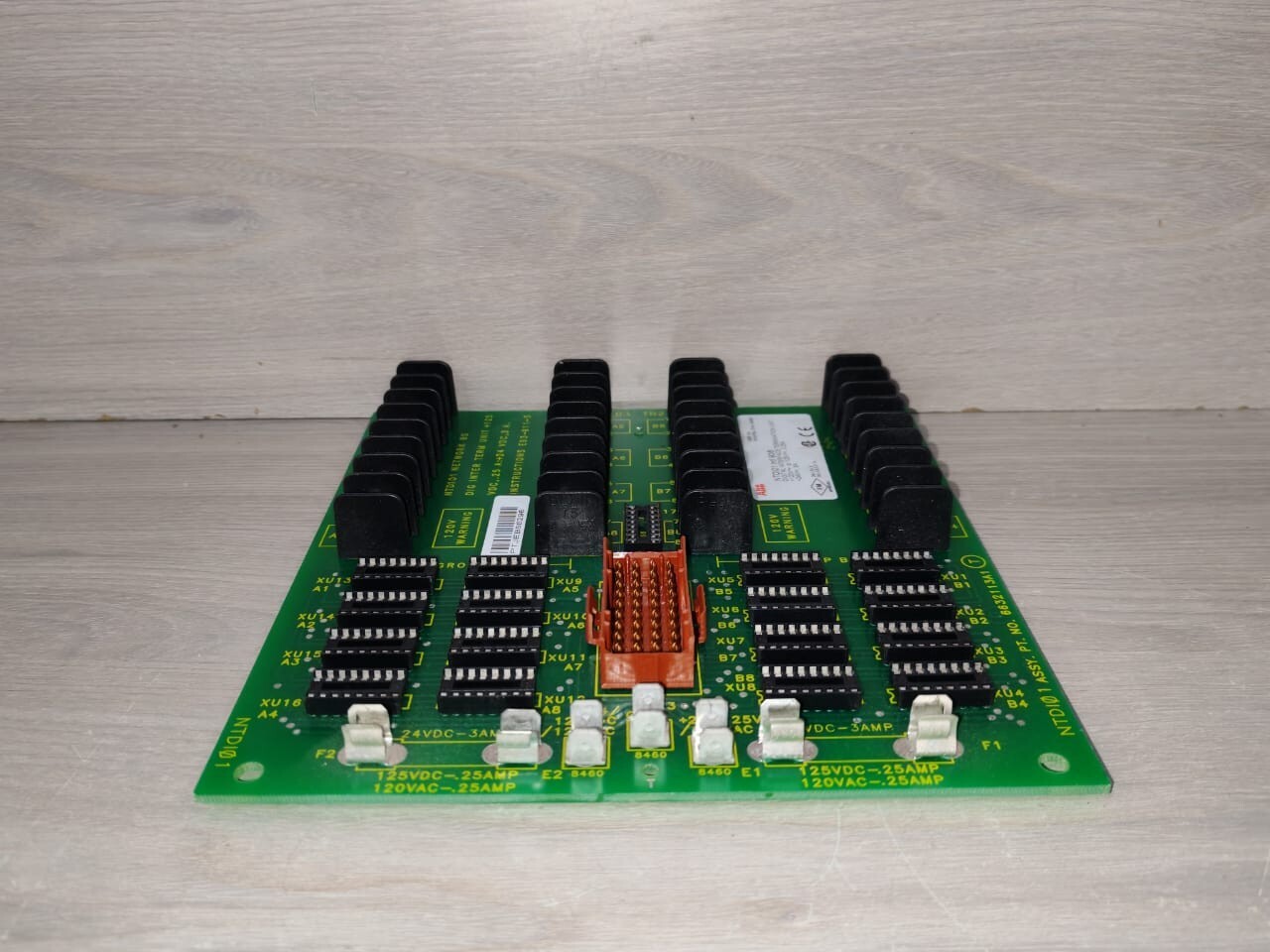 ABB NTDI01 ABB NTDI01 INFI90 P/N 6632113A1 DIGITAL INTERFACE TERMINAL UNIT 6