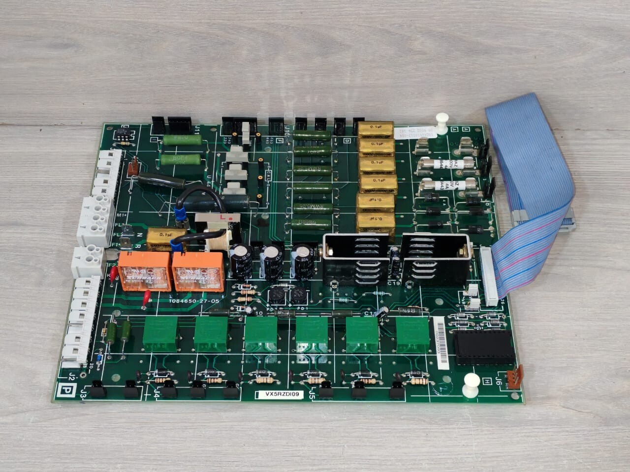 Schneider Electric 1084650-27-05 TELEMECANIQUE VX5RZD109 1084650-27-05 REACTIVAR SERIES 4 POWER BOARD 3