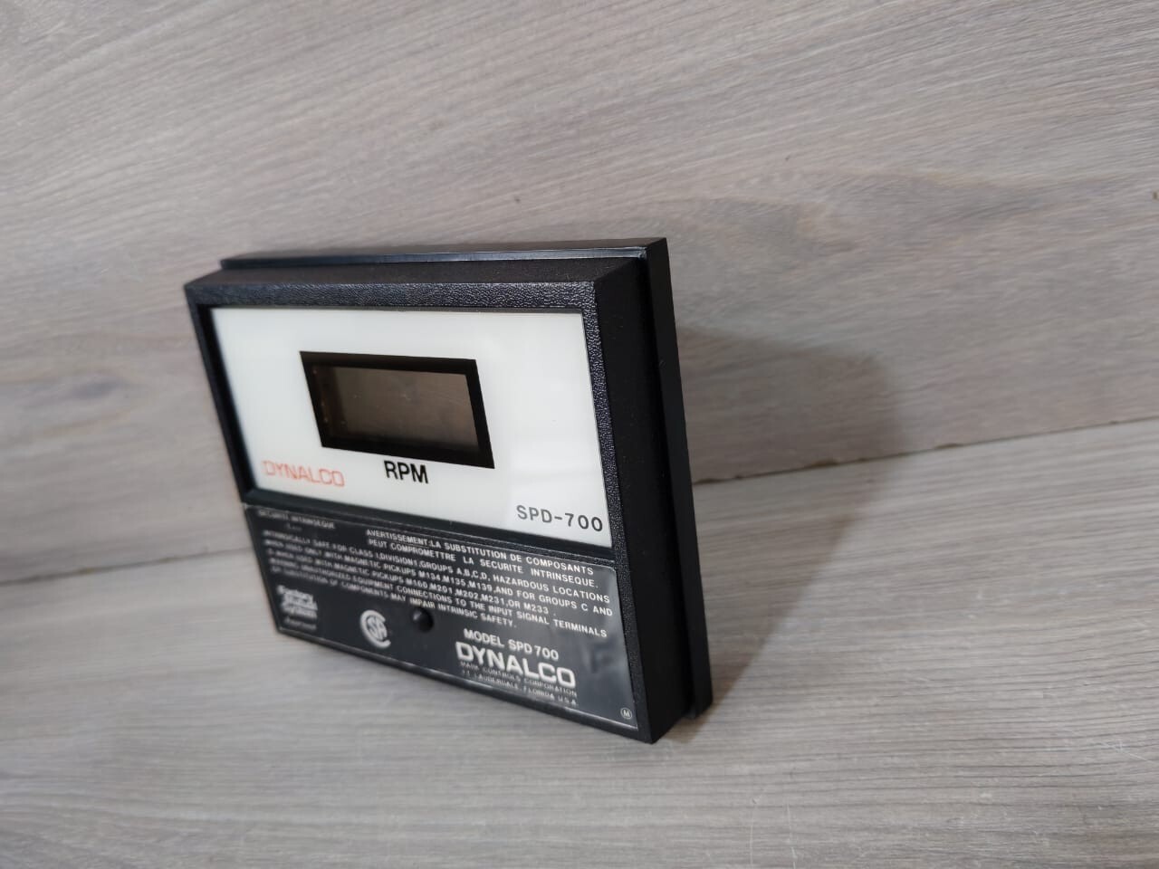 Dynalco SPD-700 Dynalco RPM SPD-700 Digital Tachometer 6