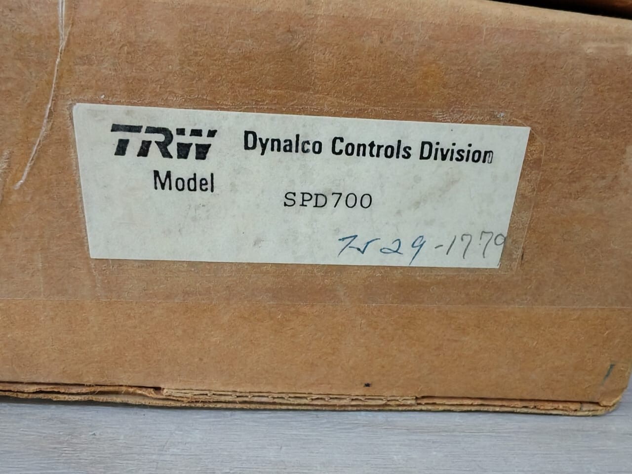 Dynalco SPD-700 Dynalco RPM SPD-700 Digital Tachometer 8