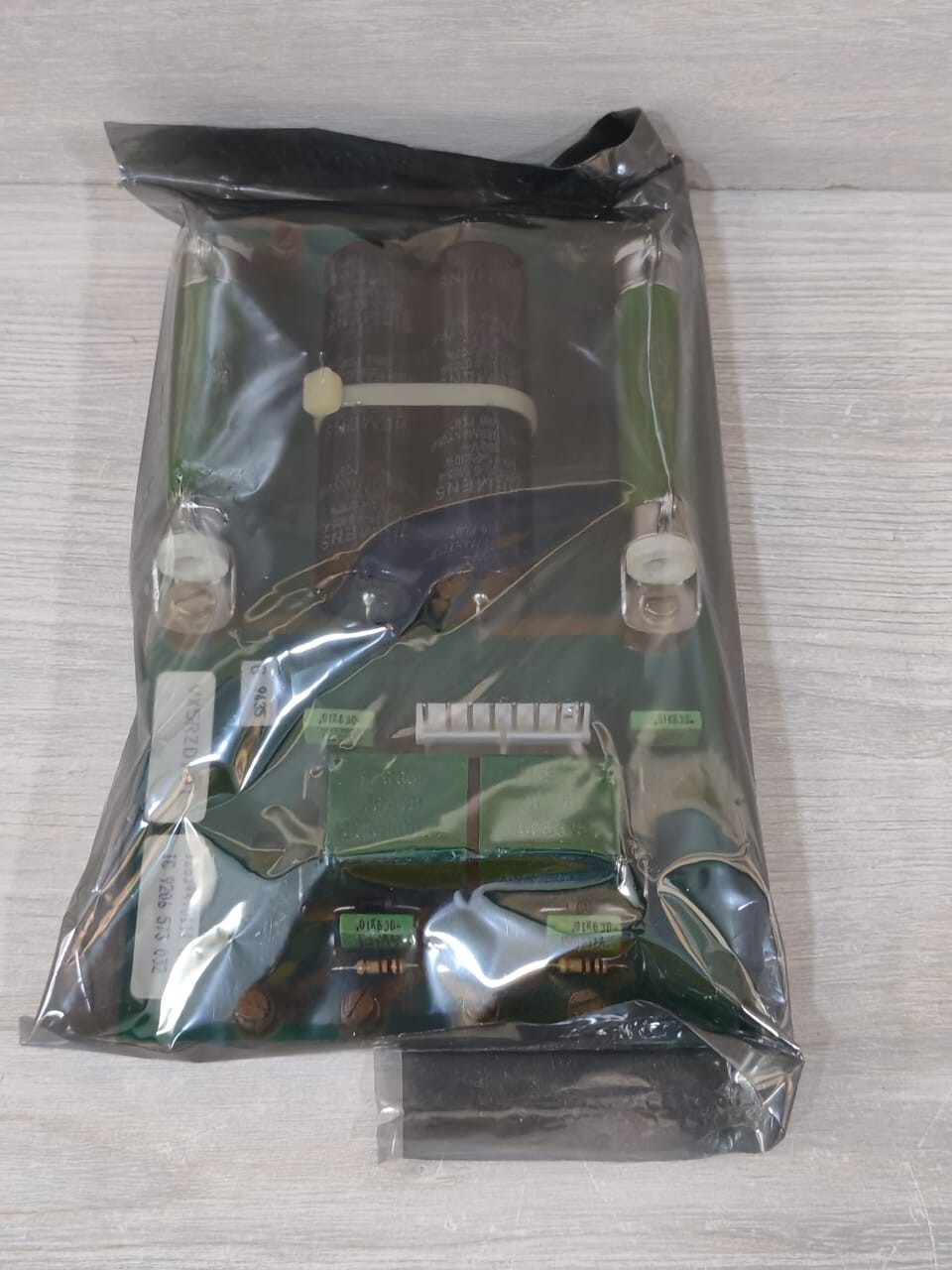 Telemecanique VX5RZD101 TELEMECANIQUE VX5RZD101 PROTECTIVE CARD PRIMERS 5