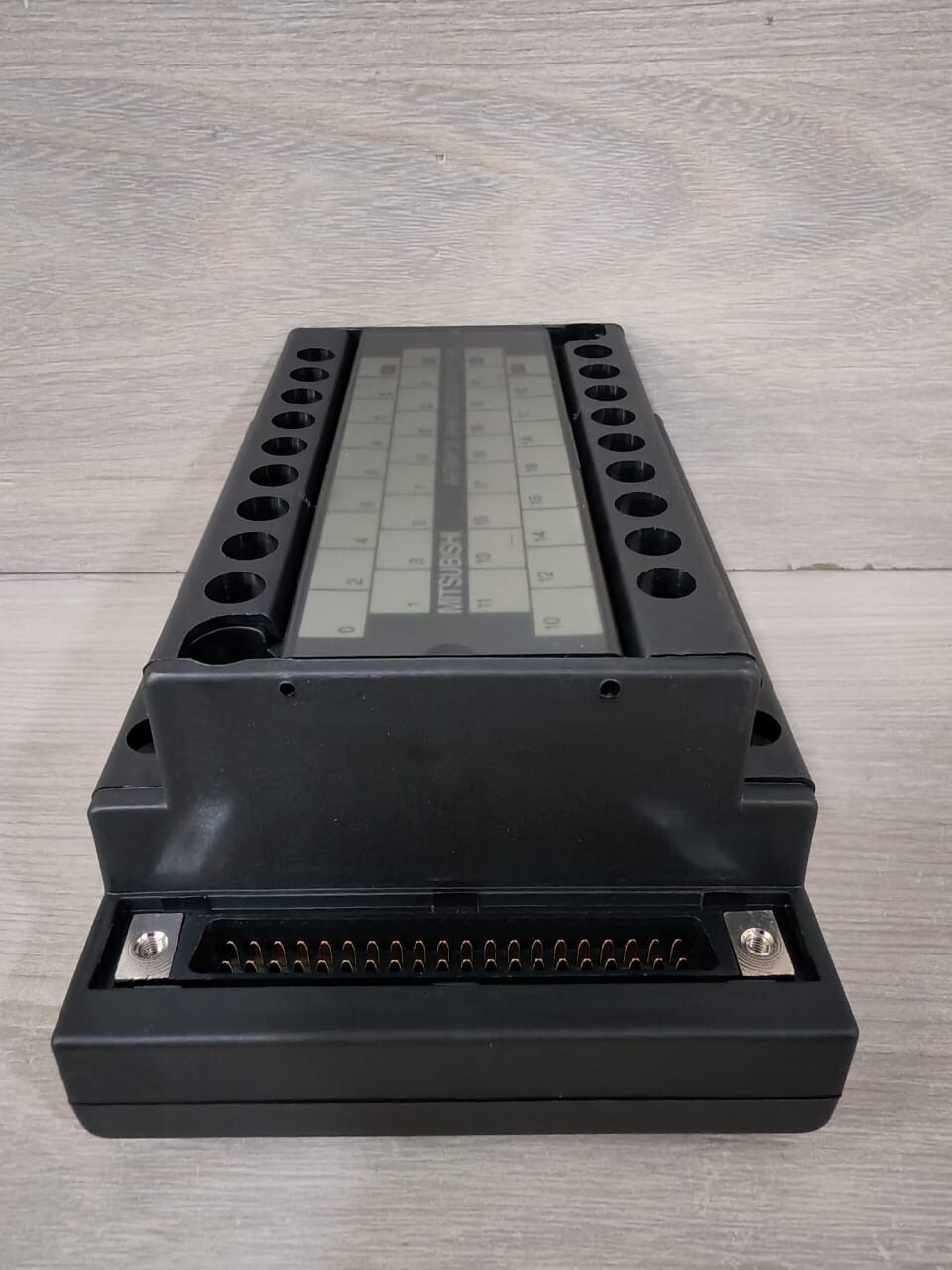 Mitsubishi Electric A6TBXY36 MITSUBISHI A6TBXY36 PROGRAMMABLE CONTROLLER 3