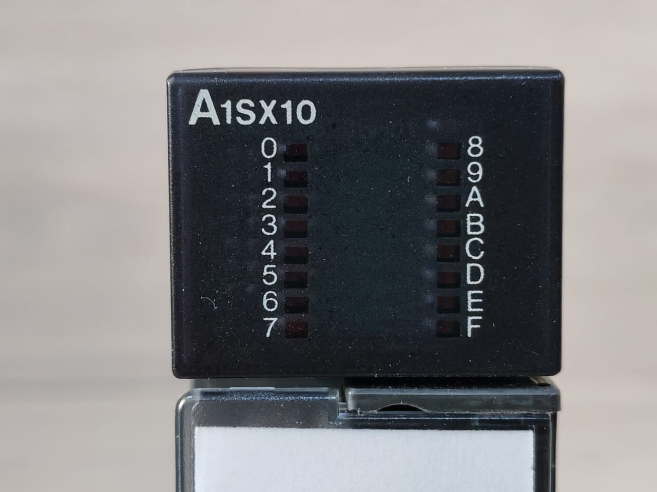 Mitsubishi Electric A1SX10 Mitsubishi A1SX10 Input Module 2