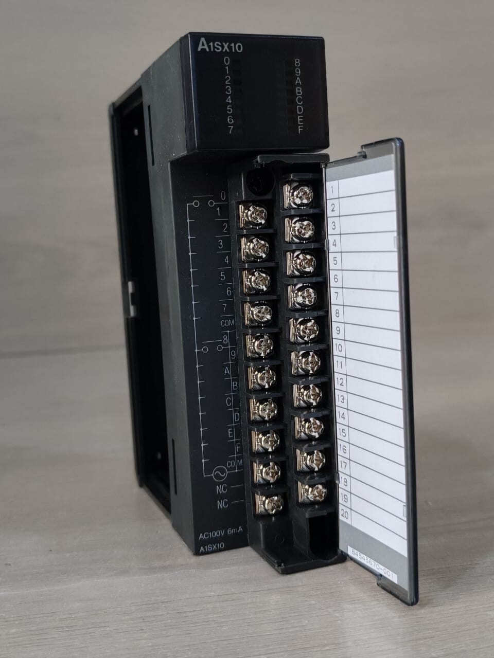 Mitsubishi Electric A1SX10 Mitsubishi A1SX10 Input Module 3