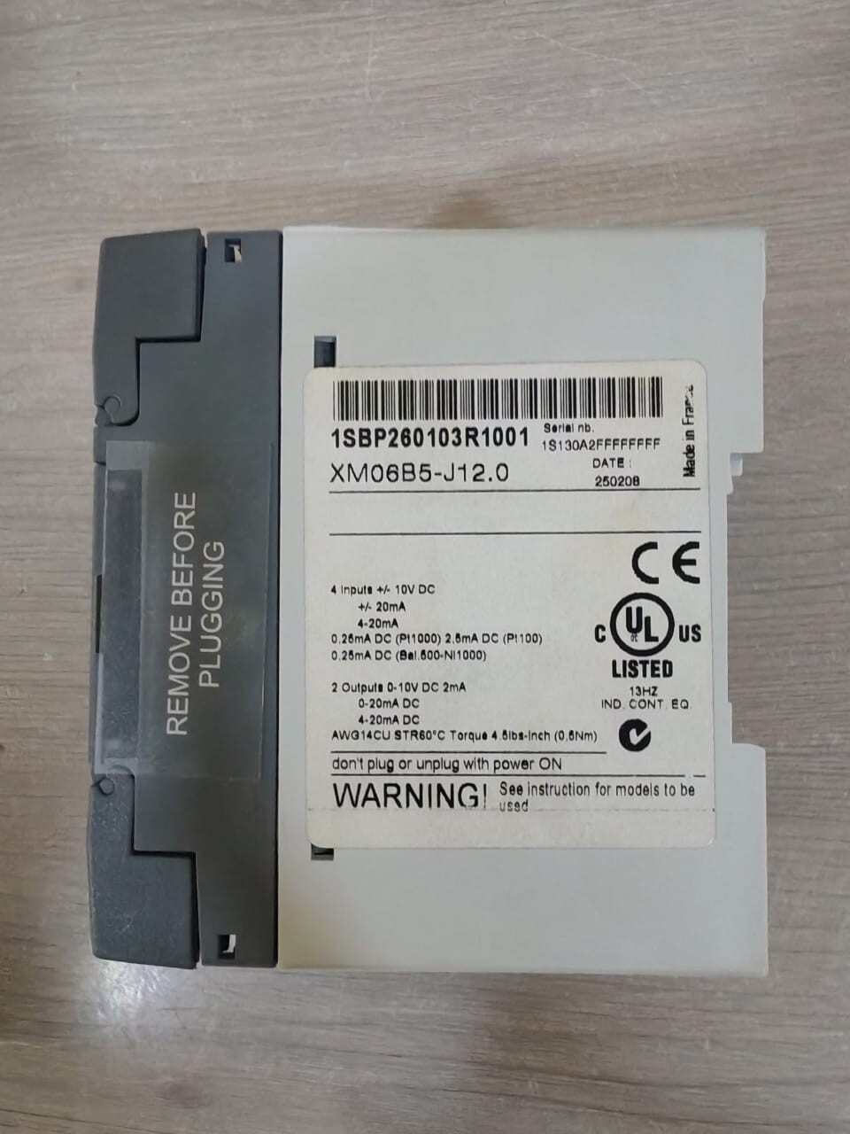 ABB ABB XM06B5 - J12.0 ABB XM06B5 - J12.0 1SBP260103R1001 2