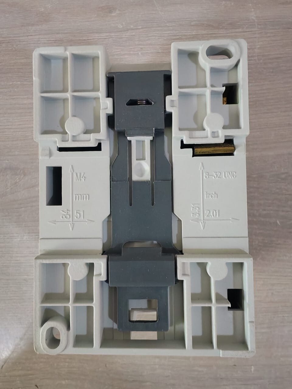 ABB ABB XM06B5 - J12.0 ABB XM06B5 - J12.0 1SBP260103R1001 6