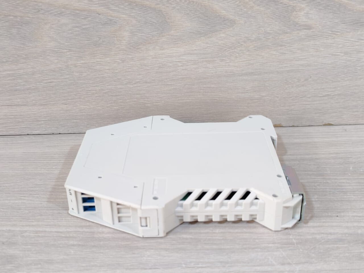 WIKA T15.R-ZZZZZ WIKA T15.R-ZZZZZ V1.1.4 PT100/4 DIGITAL TEMPERATURE TRANSMITTER 9