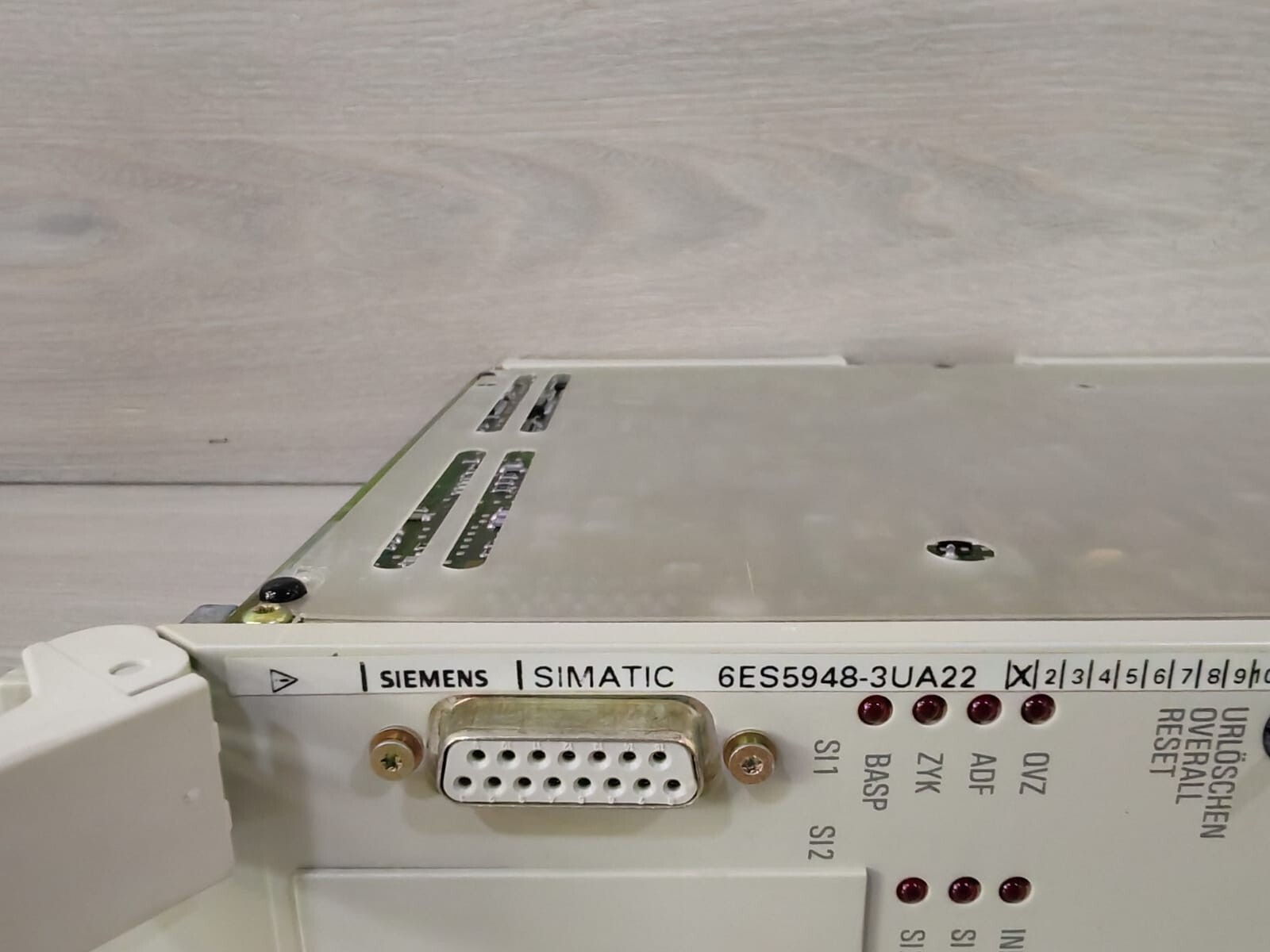Siemens 6ES5948-3UA22 SIEMENS 6ES5948-3UA22 CENTRAL PROCESSOR MODULE 5