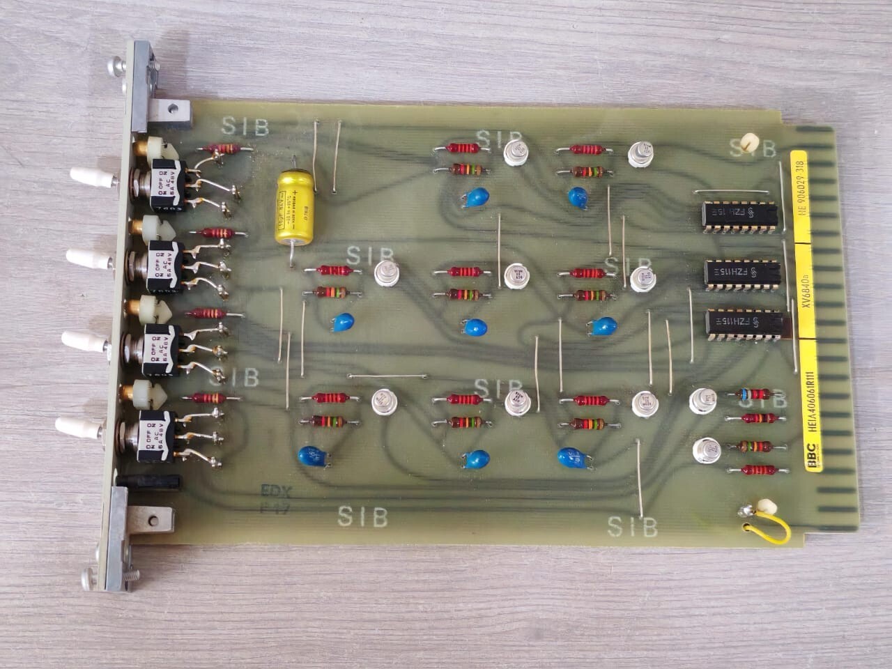 ABB HE906029-318 BBC XV6840A HEIA406061R1111 HE906029-318 PCB BOARD 9