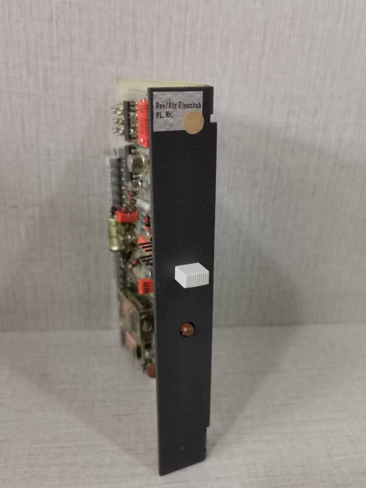 Siemens S24211-A184-A1-02 Siemens S24211-A184-A1-02 BC/J4 Rev/Alz 3