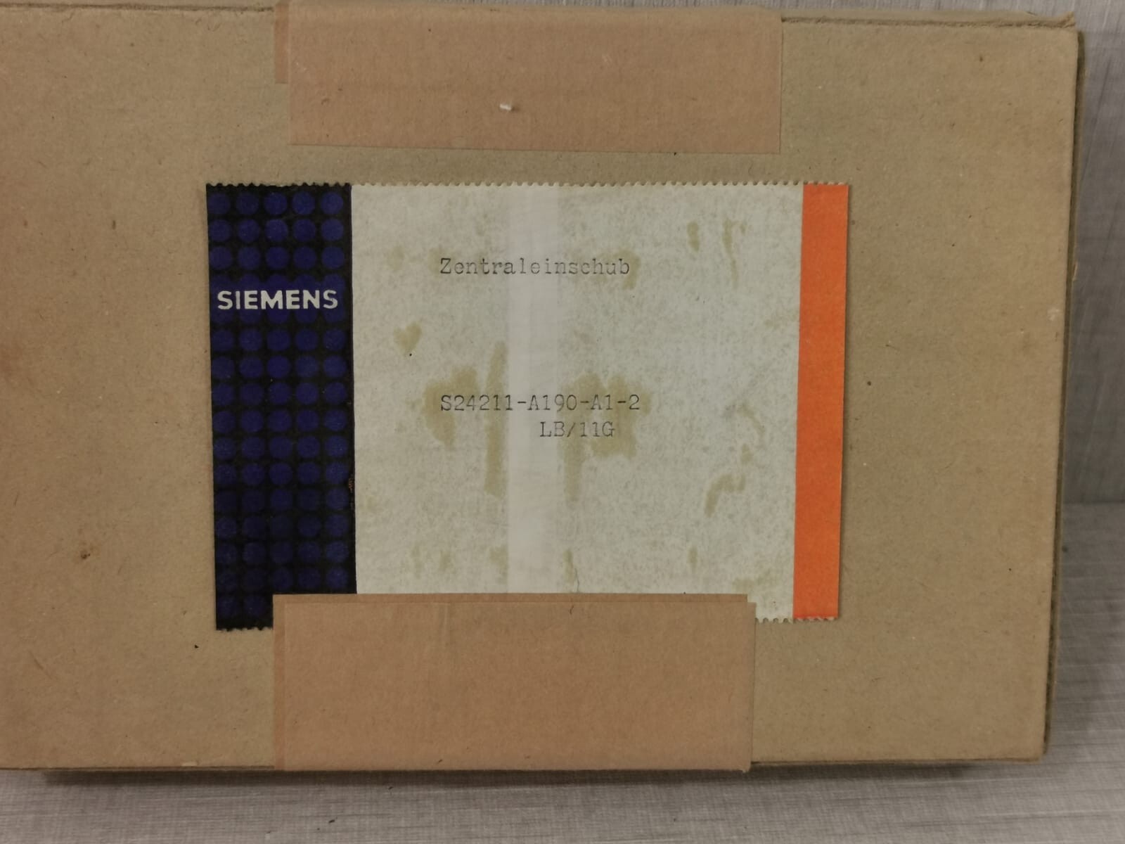 Siemens LB-11G SIEMENS S24211-A190-A1-2 LB-11G ZENTRALEINSHCUB CIRCUIT BOARD 5