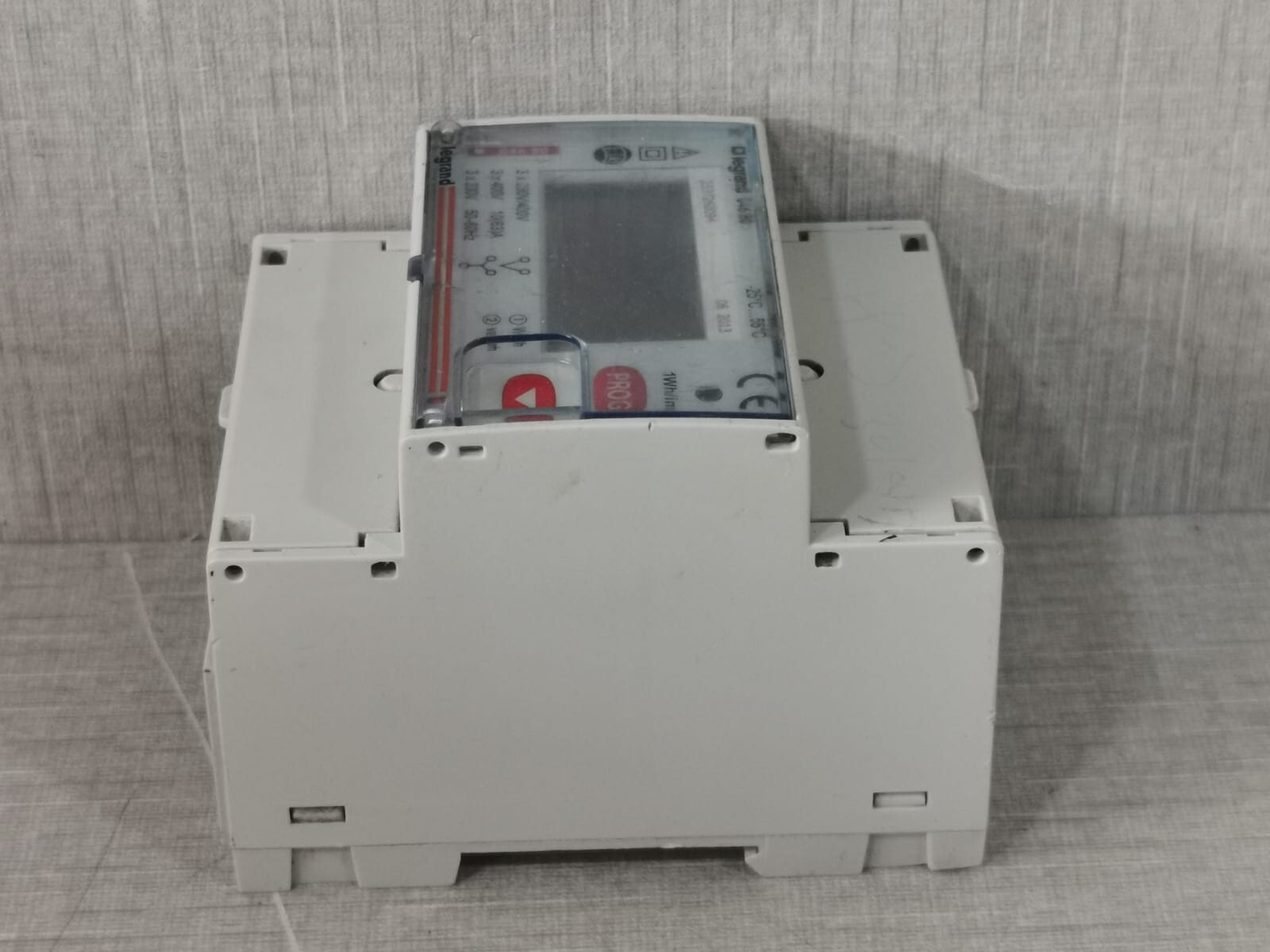 Legrand 8-DIGITS Legrand 046 80 LCD Digital Power Meter, 8-Digits, 3 Phase 4