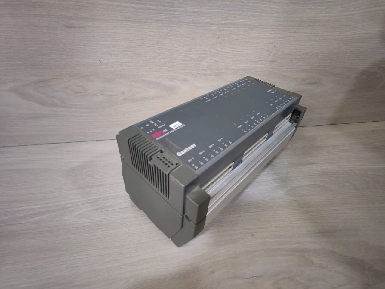 GANTNER IDM-118 GANTNER IDM 118 Intelligent Digital Module 10