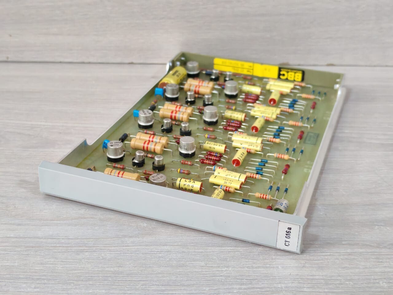 ABB HE907162-318 BBC CT016A HE907162-318 PCB BOARD 6