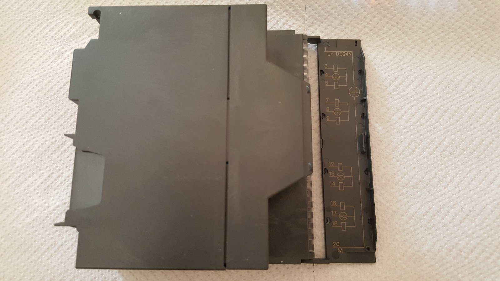 Siemens 6ES73221HF010AA0 Siemens 6ES73221HF010AA0 Output Module 2