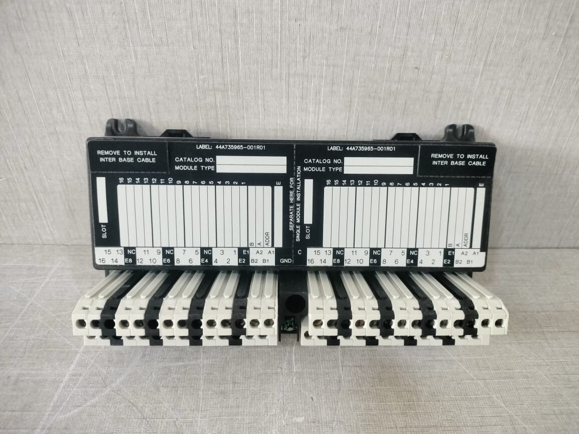 GE IC670CHS002E GE FANUC IC670CHS002E I/O BASE 2 TIER BOX TERMINAL 4