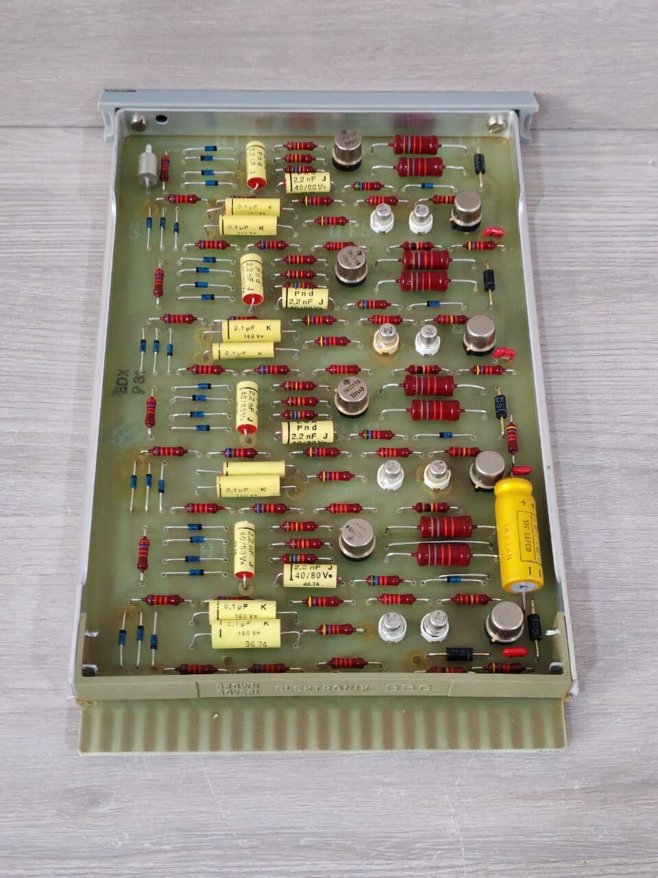 ABB HE905201-318 BBC CT016A V.2 HE905201-318 PCB BOARD 9