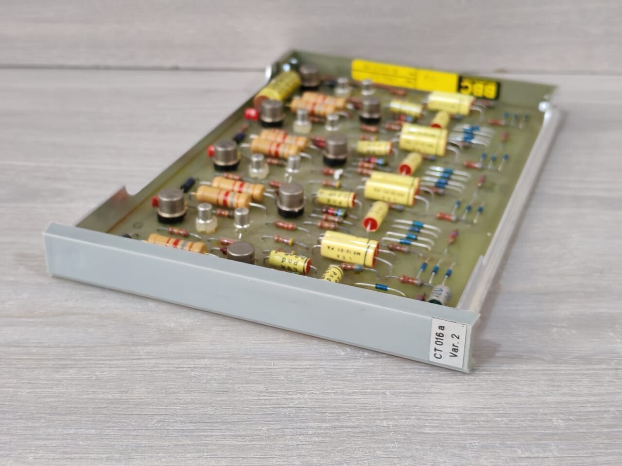 ABB HE906521-318 BBC CT016A VAR.2 HE906521-318 PCB BOARD 6