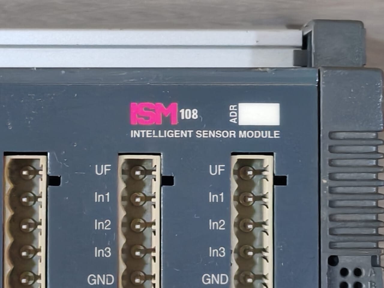 Gantner ISM-108 Gantner ISM 108 INTELLIGENT SENSOR MODULE 2