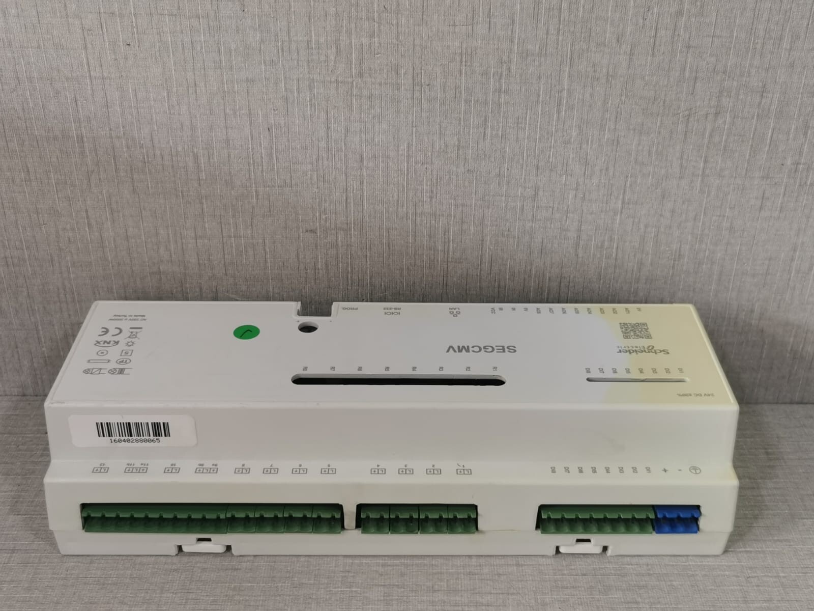 Schneider Electric CONTROL-WITH Schneider Electric SEGCMV Intelligent Motor Control-WITH DISCOLORATION/STAIN 6