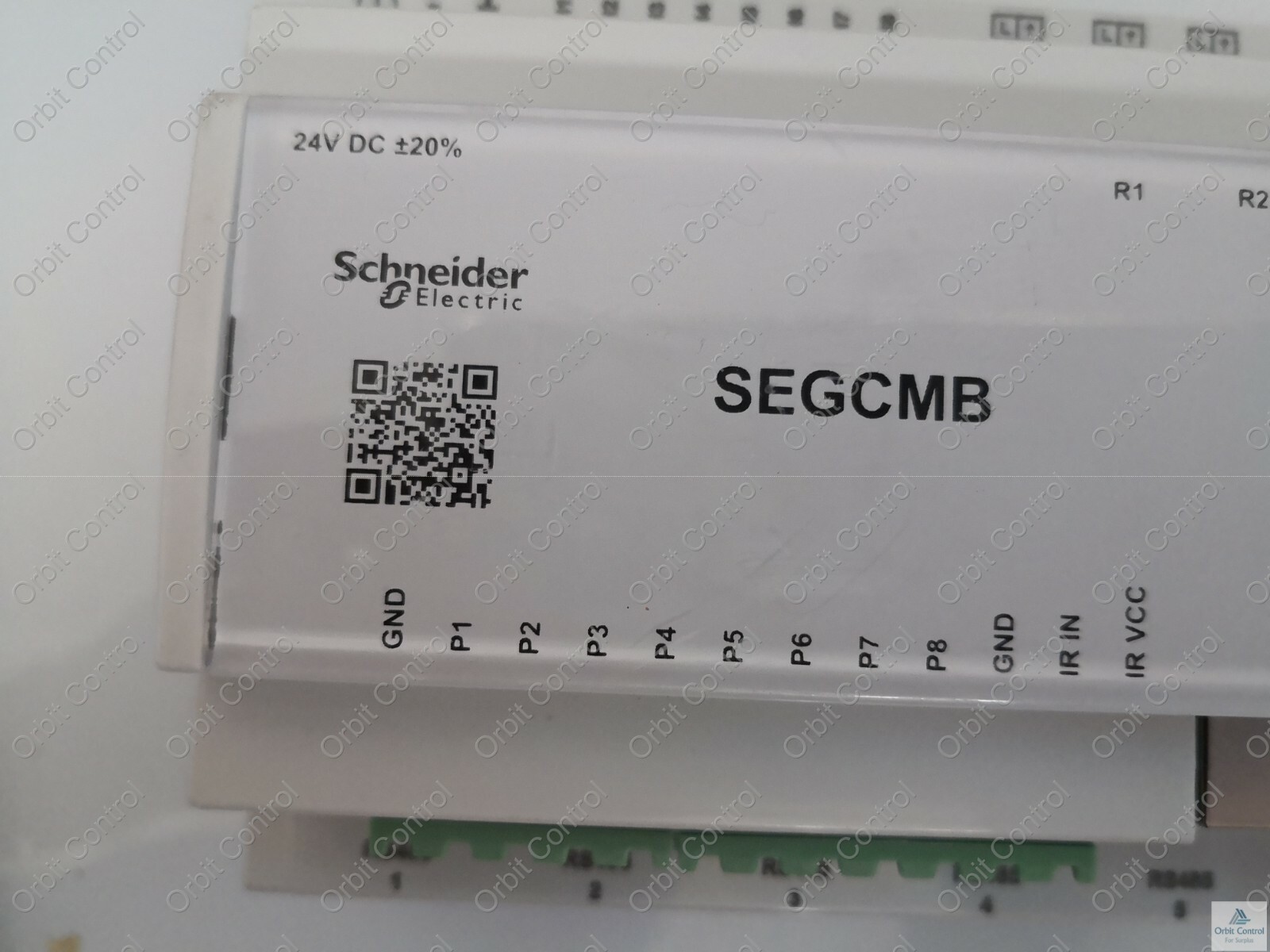 Schneider Electric GUEST Schneider Electric Controllers for Guest Experience SEGCMB 3