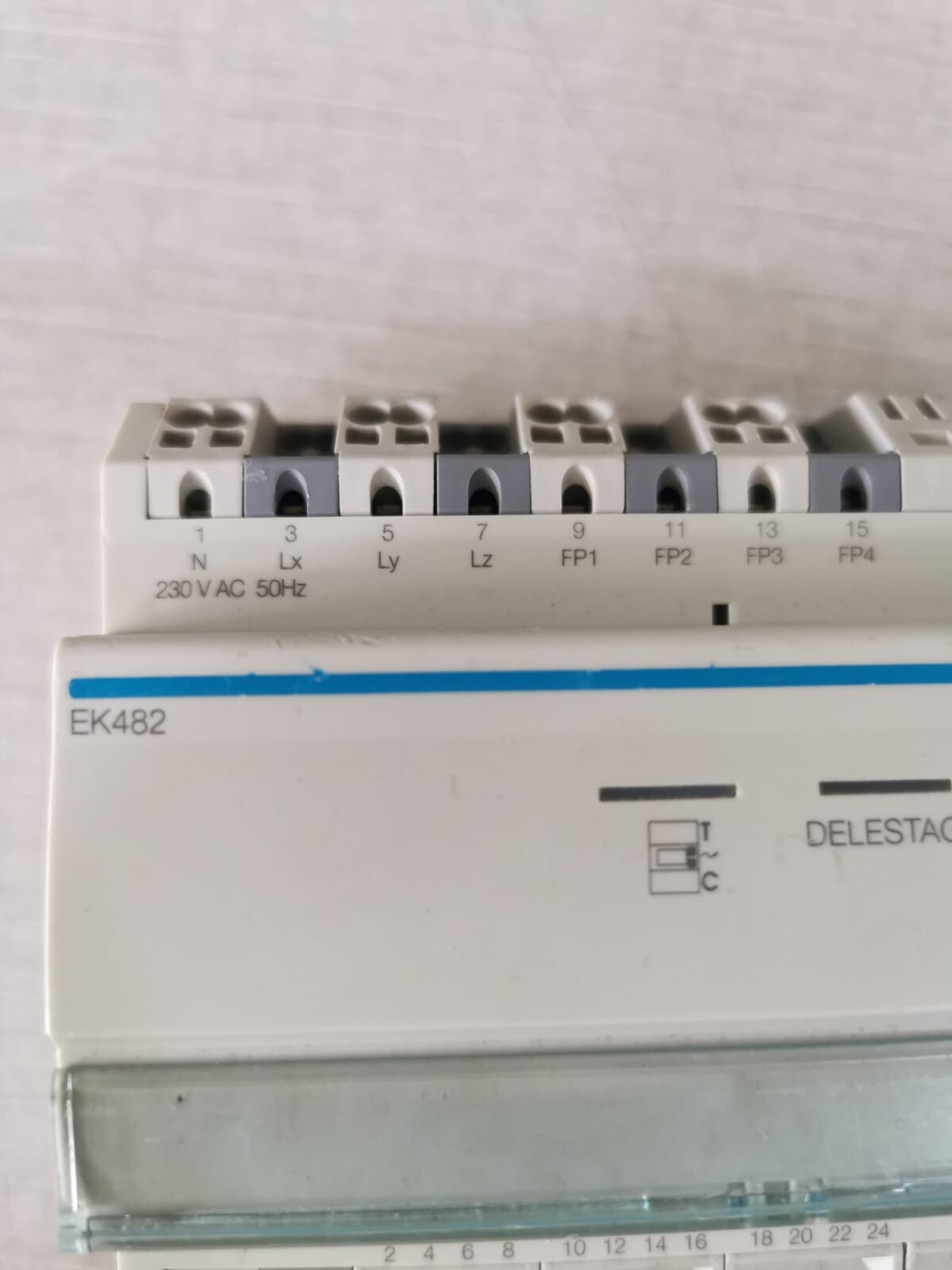 GE EK482 Gestionnaire d'Energie EK482 Hager 2